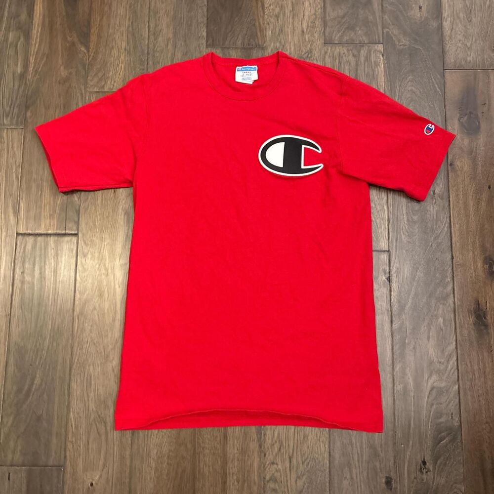 Champion Men's Red and White T-shirt